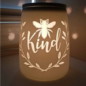 Scentsy Bee Kind Wax Warmer